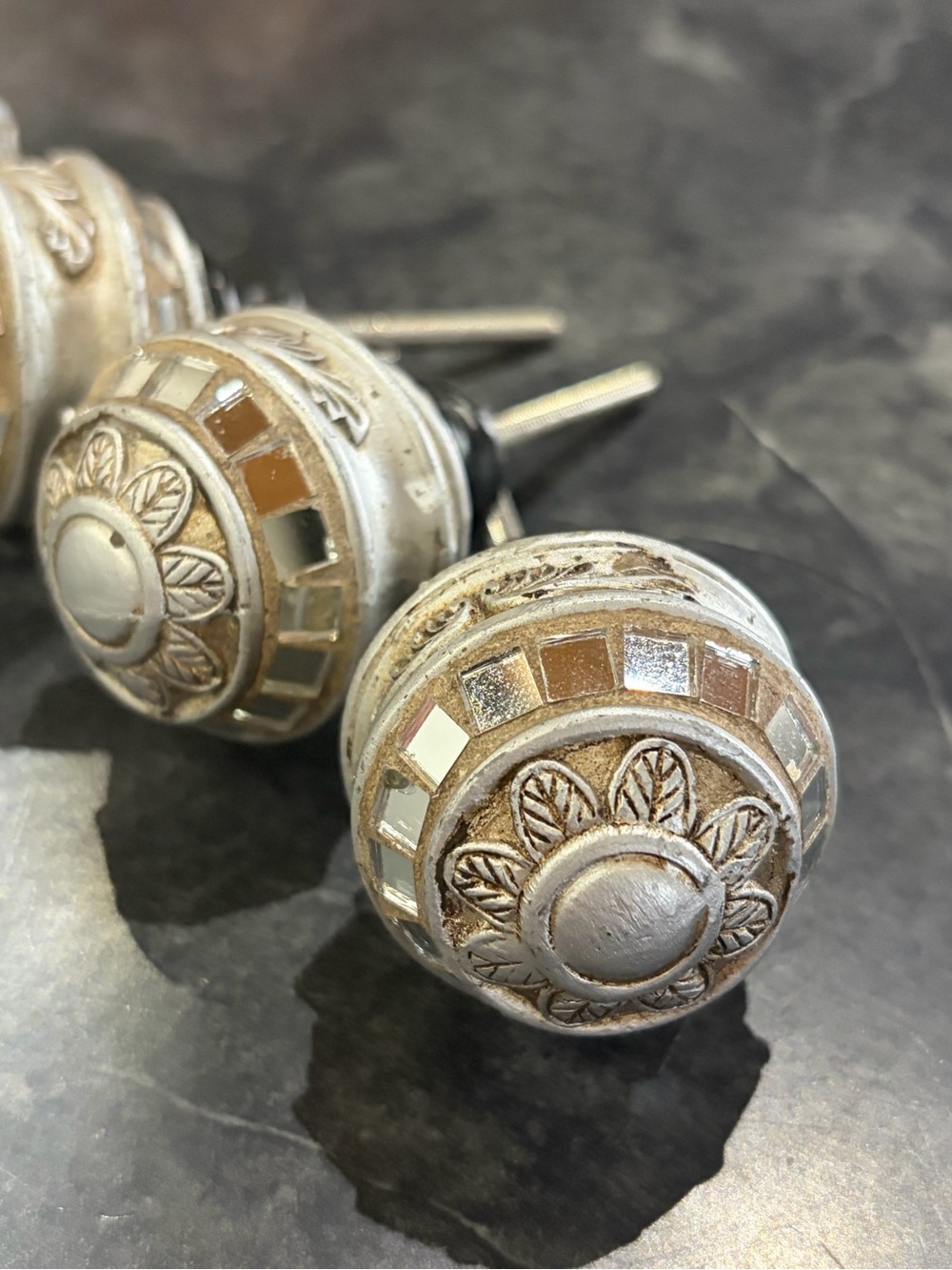 Set of 4 Silver Mirrored Drawer Pulls/Knobs